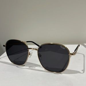 QUAY jezelbel polarized sunglasses